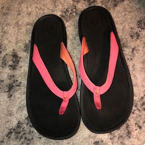Olukai “Kulapa Kai” Flop Flops